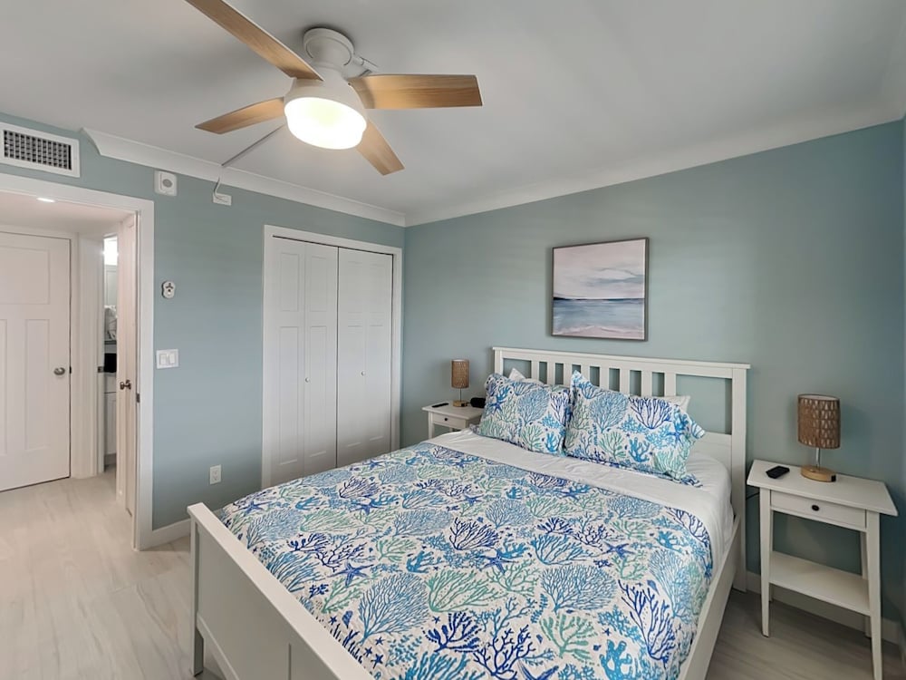 Seaside 1 by Distinctive Beach Rentals