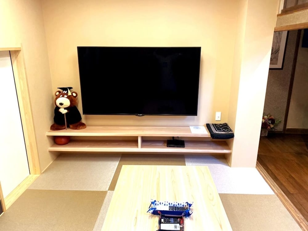 Photo 7