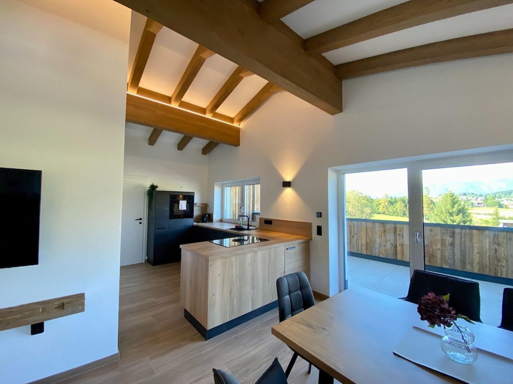 Attic Apartment in Saalfelden Near Ski Slopes
