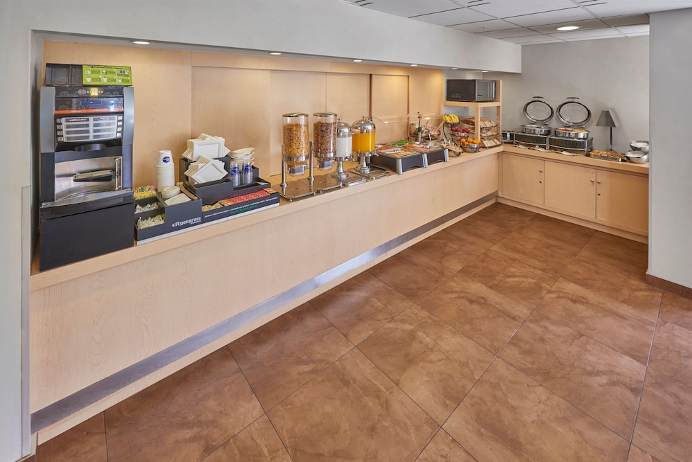 Reynosa Vacations - City Express by Marriott Reynosa - Property Image 11