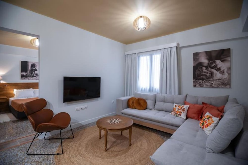 Haris 302 by VPN Accomodation