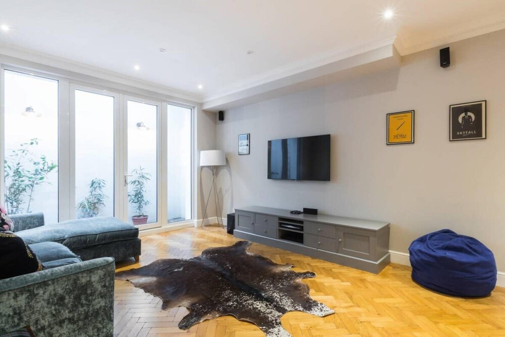 4-bed House With a Garden Fulham