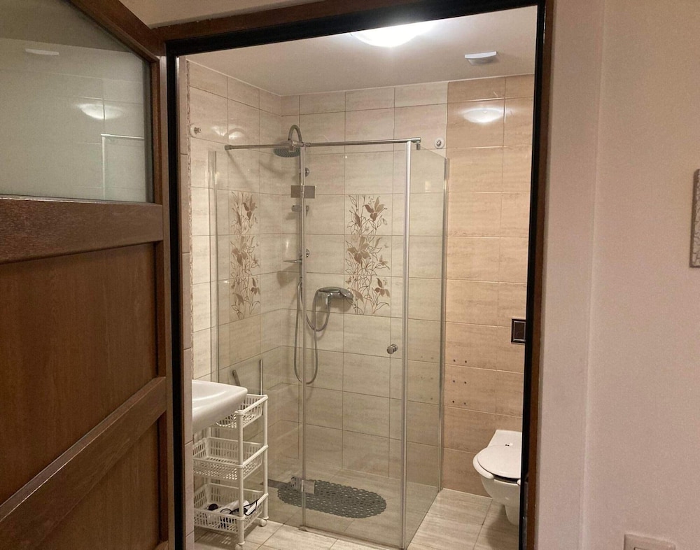 Cozy 3-person Apartment, Pobierowo