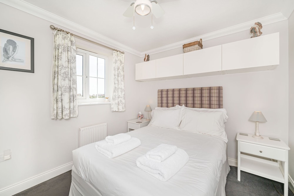 West Bay Holiday Home