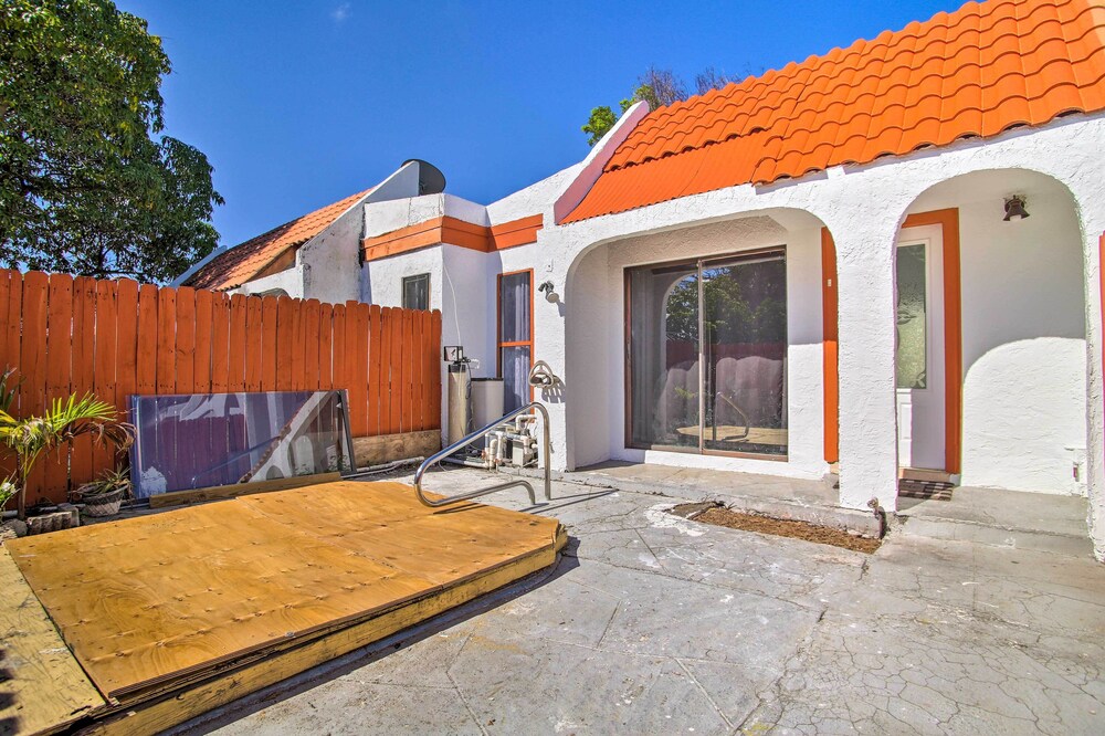 Waterfront Lauderhill Villa - Remote Escape! - Property Image 3