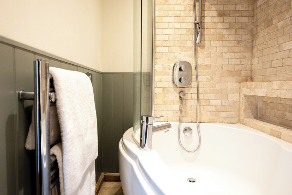 Coach House - Lovely Home in Cheltenham
