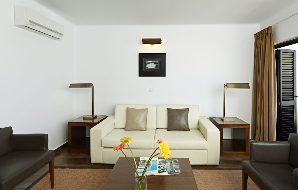 São Rafael Holidays