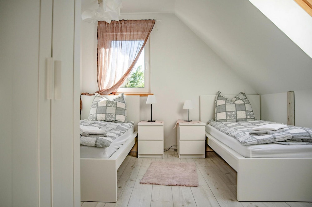 Comfortable Holiday Home With a Private Garden