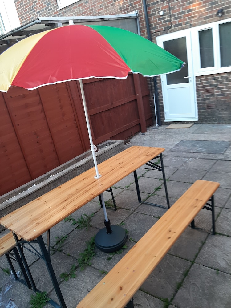 outdoor bbq area