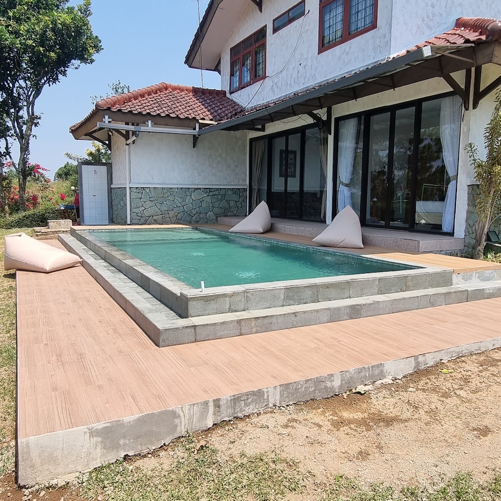 Villa ChavaMinerva Bata - Ciater, Ciater - 14