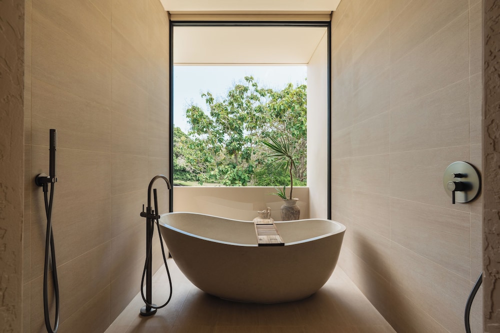 Pala House by Alfred in Bali