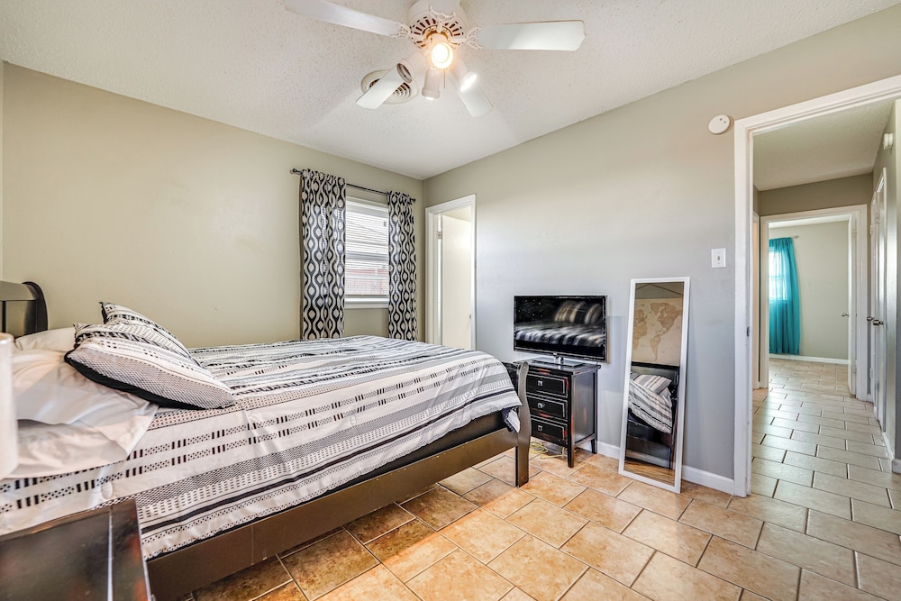 Lubbock Home: 3 Mi to Texas Tech!