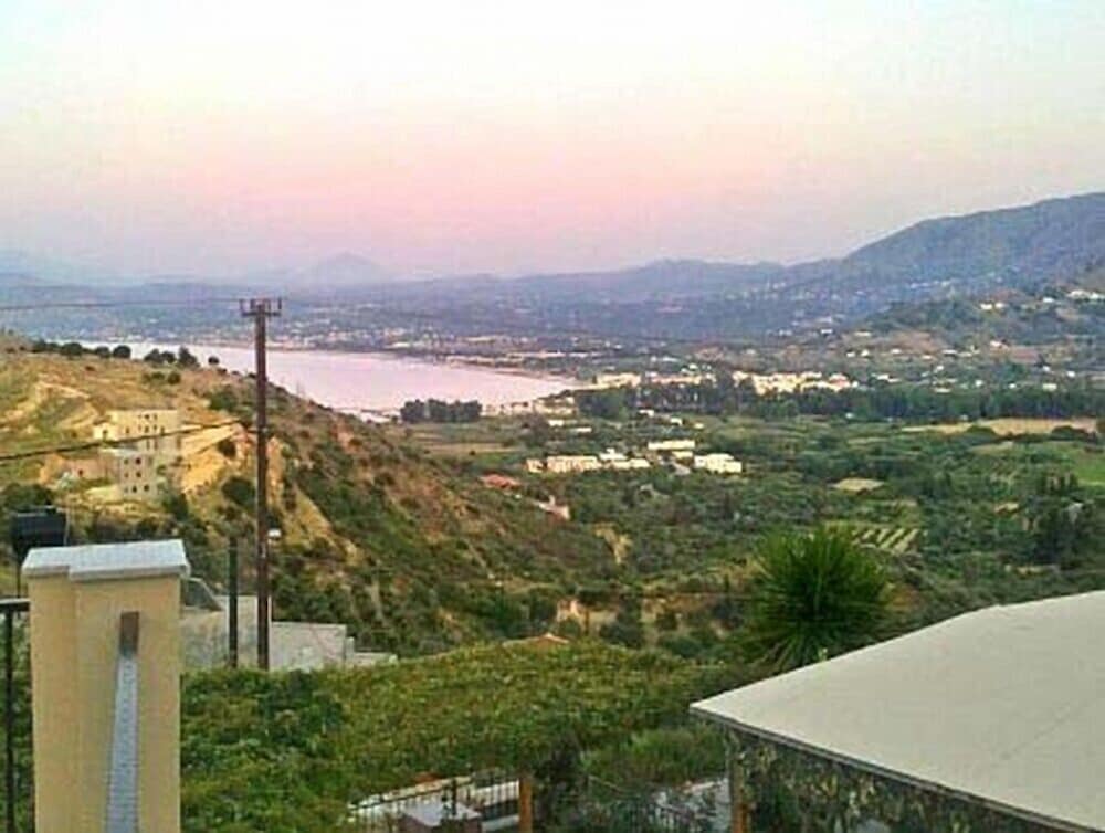 Apartment Hotel Irida