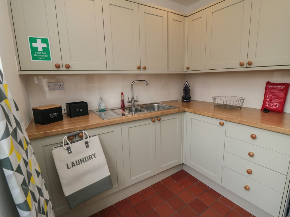 Inglenook Cottage