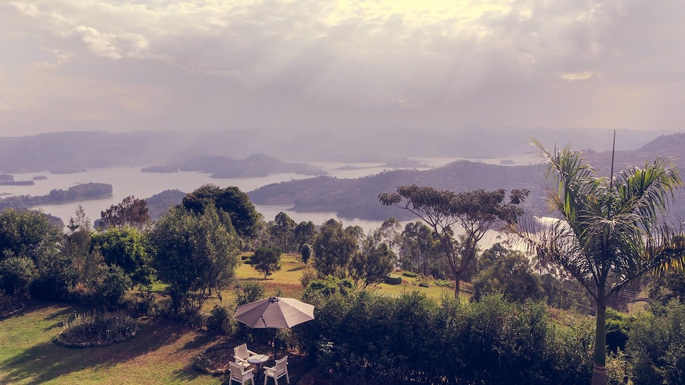 Arcadia Lodges Lake Bunyonyi