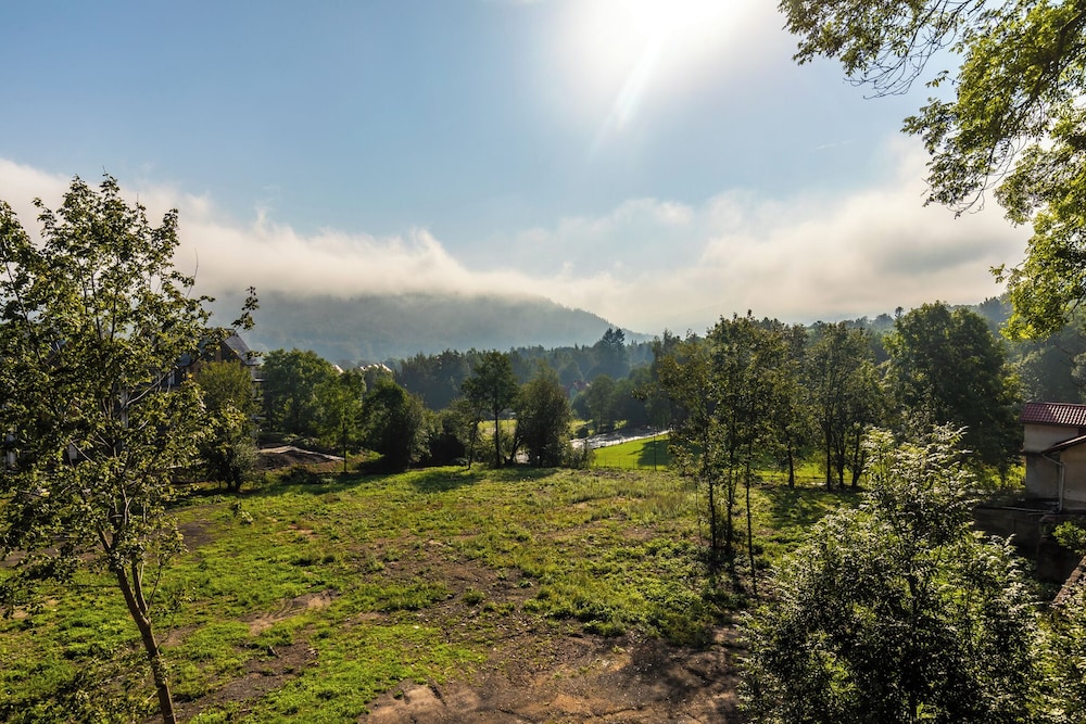 RentPlanet - Holiday Mountain Residence view 4