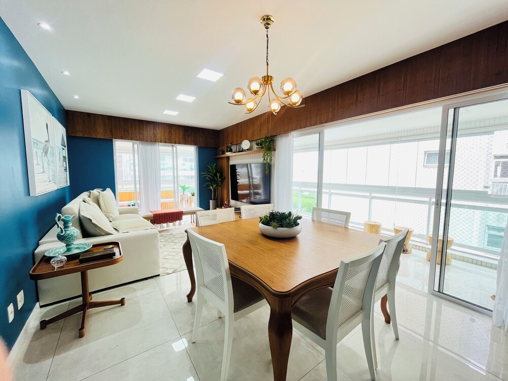 CM 304 - luxo conforto em frente ao mar