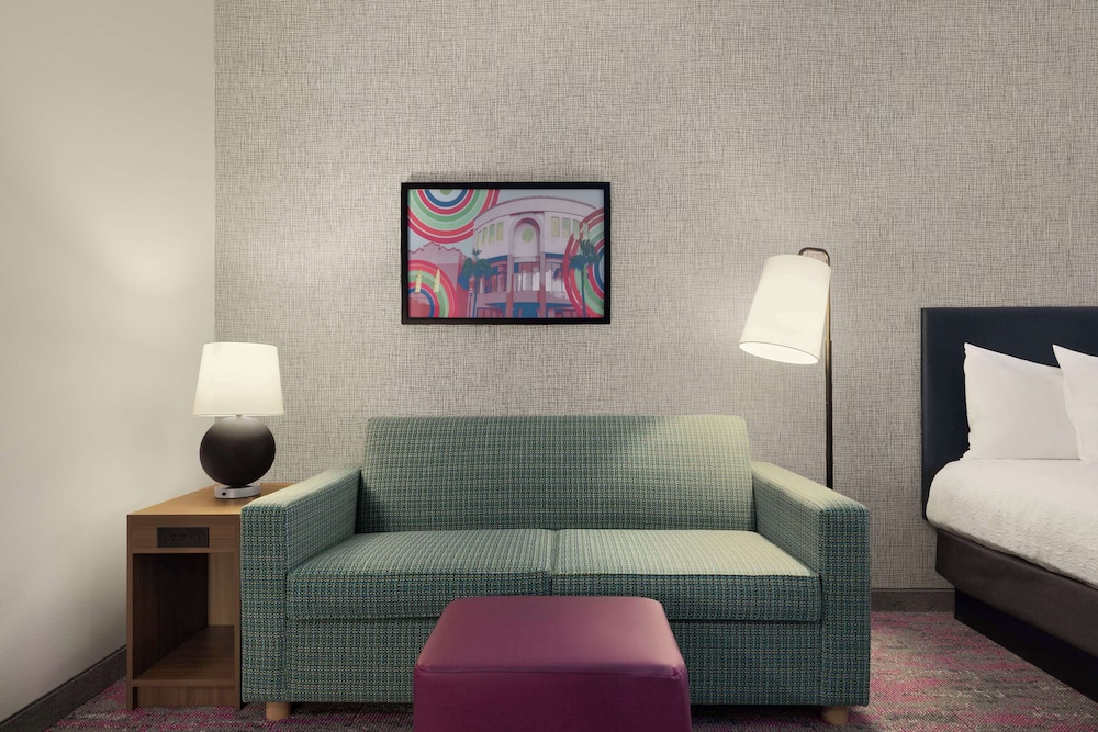 Home2 Suites By Hilton San Juan