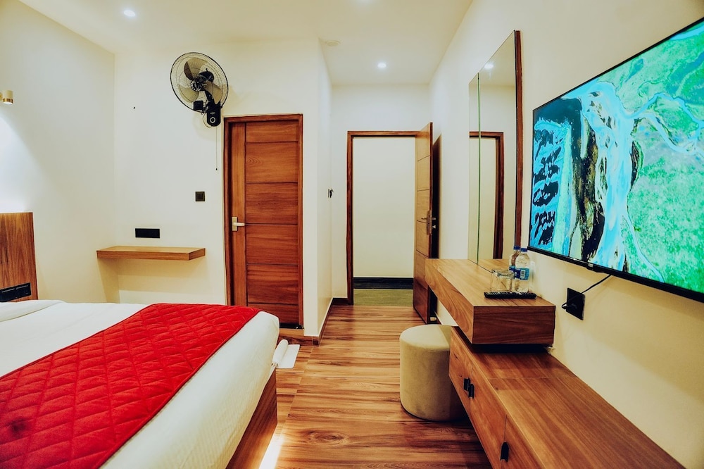 ZAAD SUITE