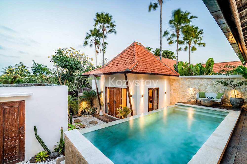 Dewandaru Villa by Kozystay - Canggu