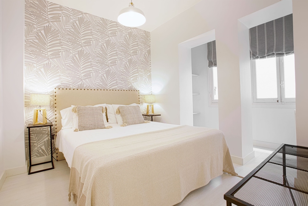 2 Bedroom Apartment in Plaza de Chueca Chueca II