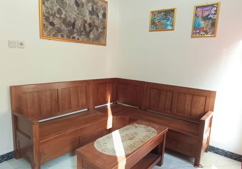 Omah Warih Homestay