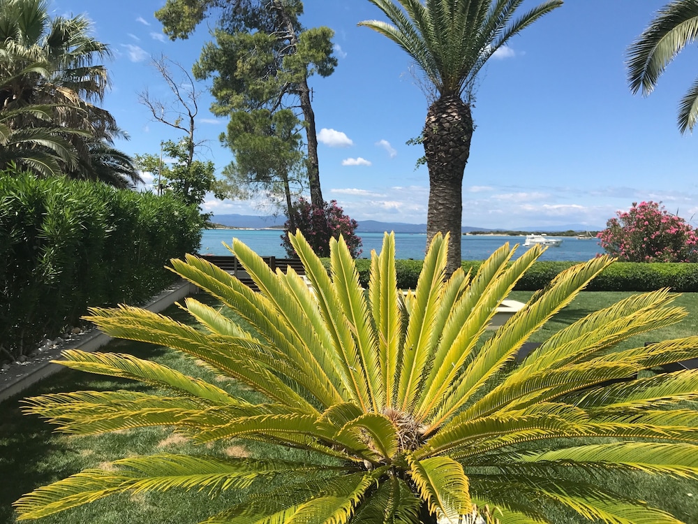 Samaya Beach House