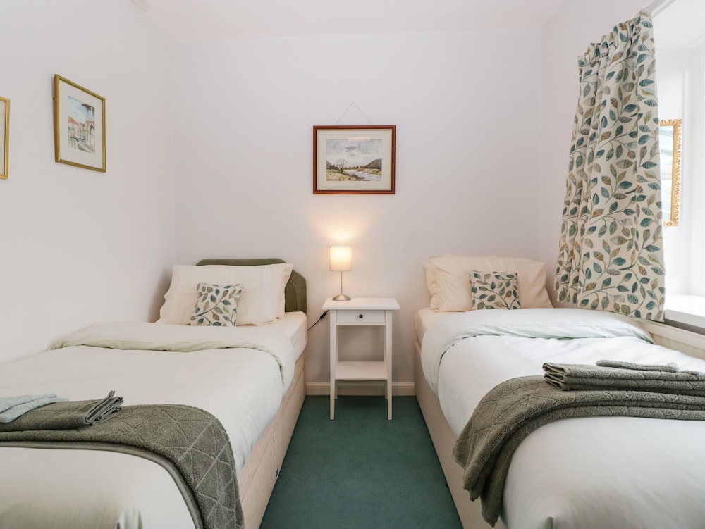 Ty Twmp / Tump Cottage