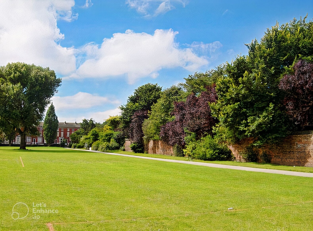 Stylish Self-Catering Apartments view 4