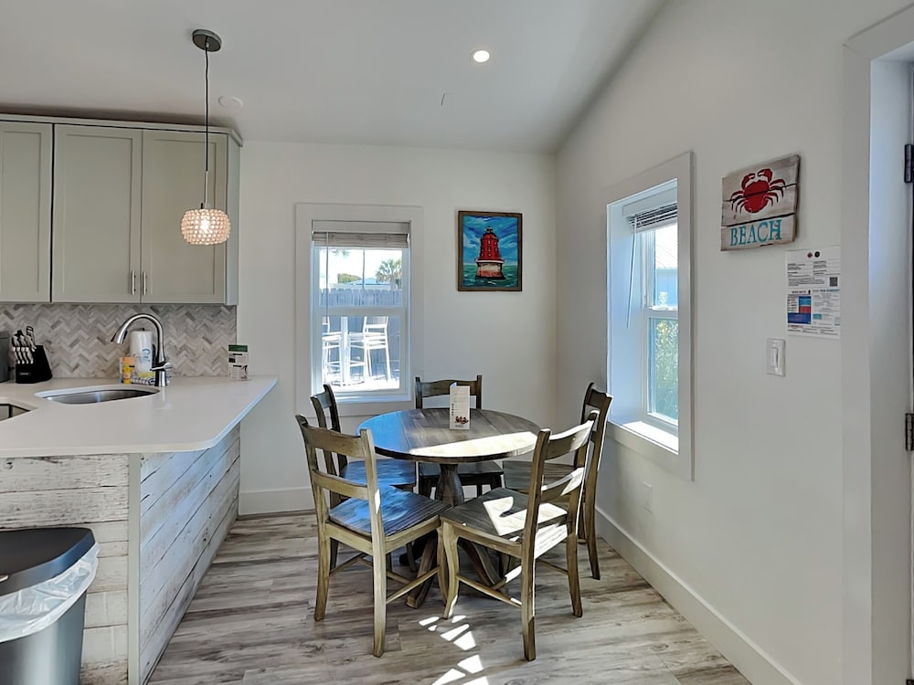 A Stone's Throw by Southern Vacation Rentals
