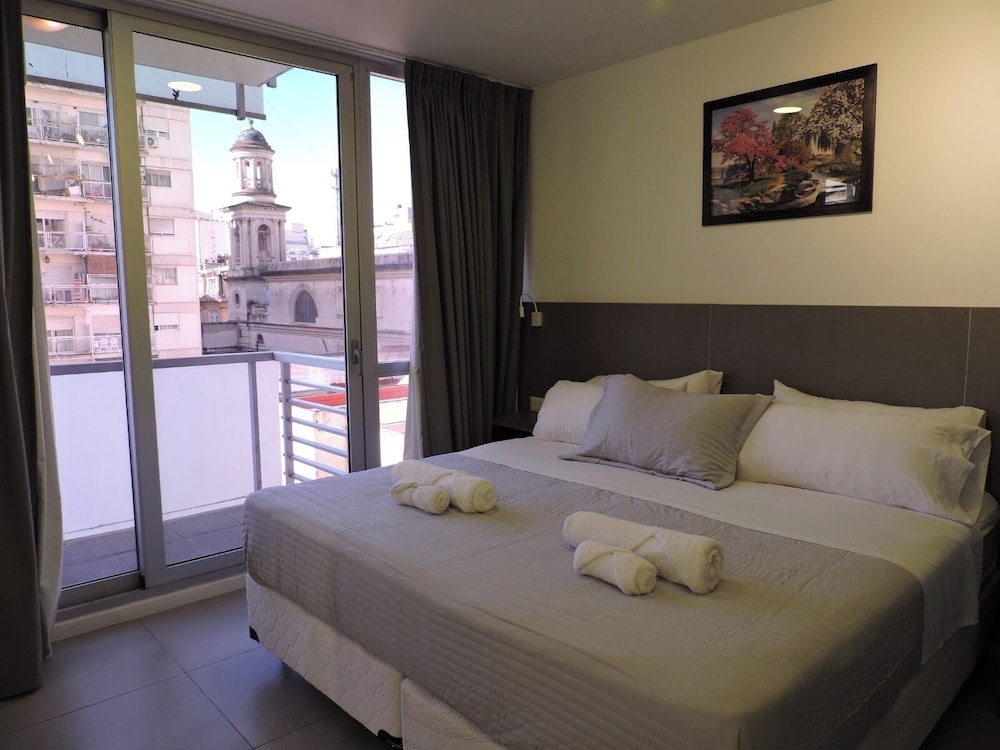 Rivadavia Apartments