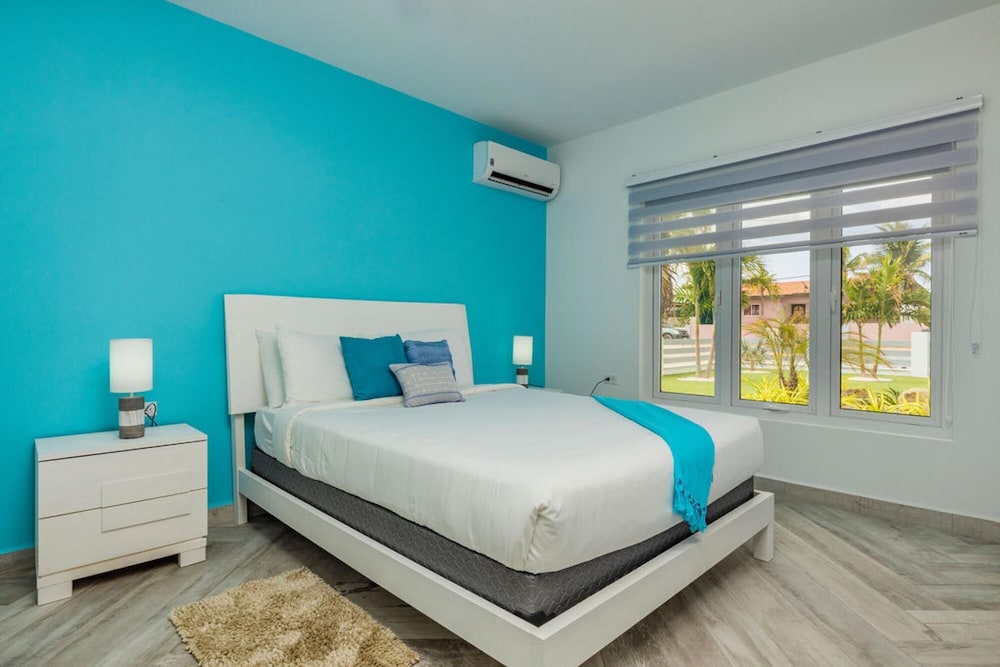 Brand NEW 3BR 2BA Villa With Amazing Amenities
