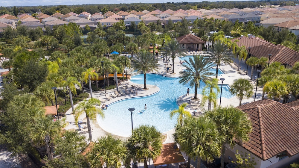 Gorgeous 5Bd w/ Pool & Jacuzzi @ Solterra Resort 6071 - Image 3