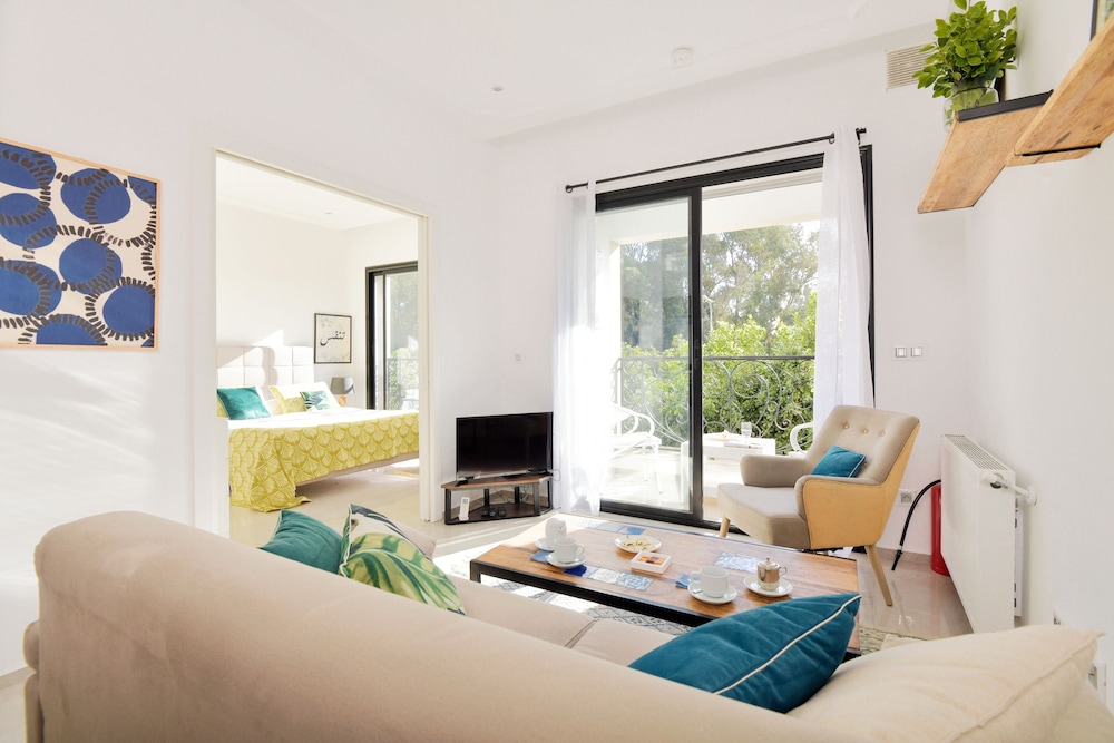 Hotel Le Jardin De Lina - Image 1