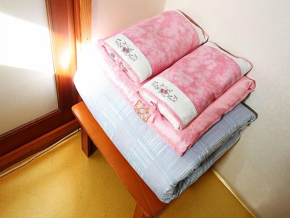 Inwoo House