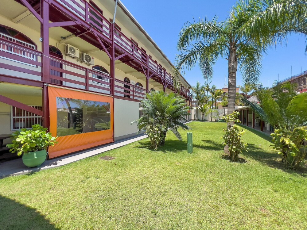 AP 22 Ala Canto Gran Residencial Solavir