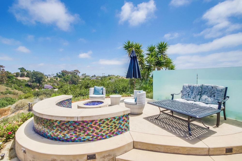 La Jolla Oasis