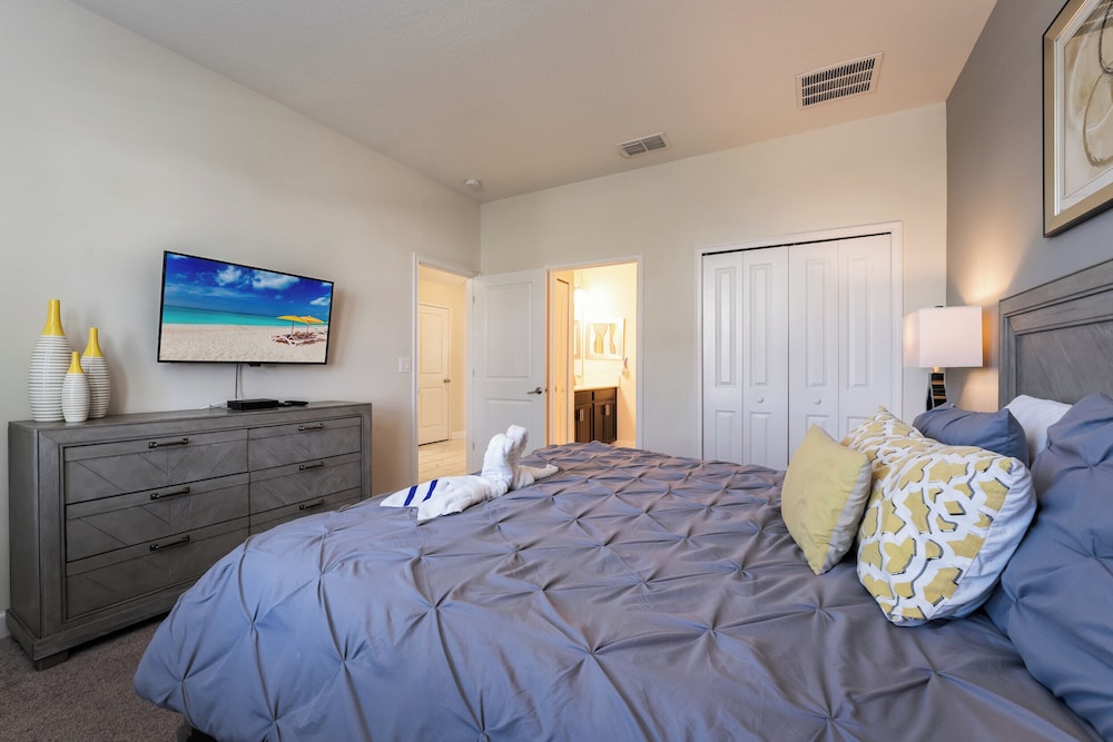 Large 7BR Villa Pool Great for Families