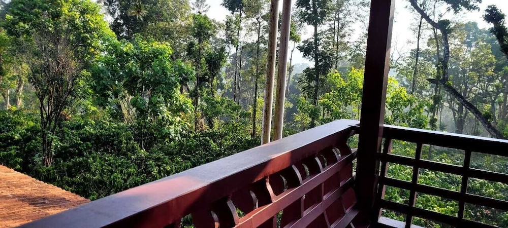 Heights Farm Stay - Coffee Estate Stay