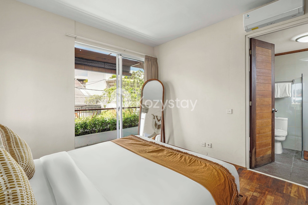 Ombak Villa by Kozystay - Canggu
