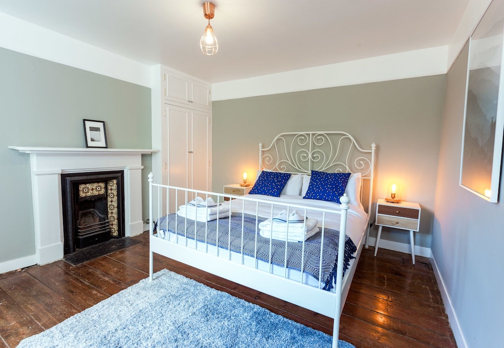 The River Cam Place - Enchanting 6BDR Home next to River Cam
