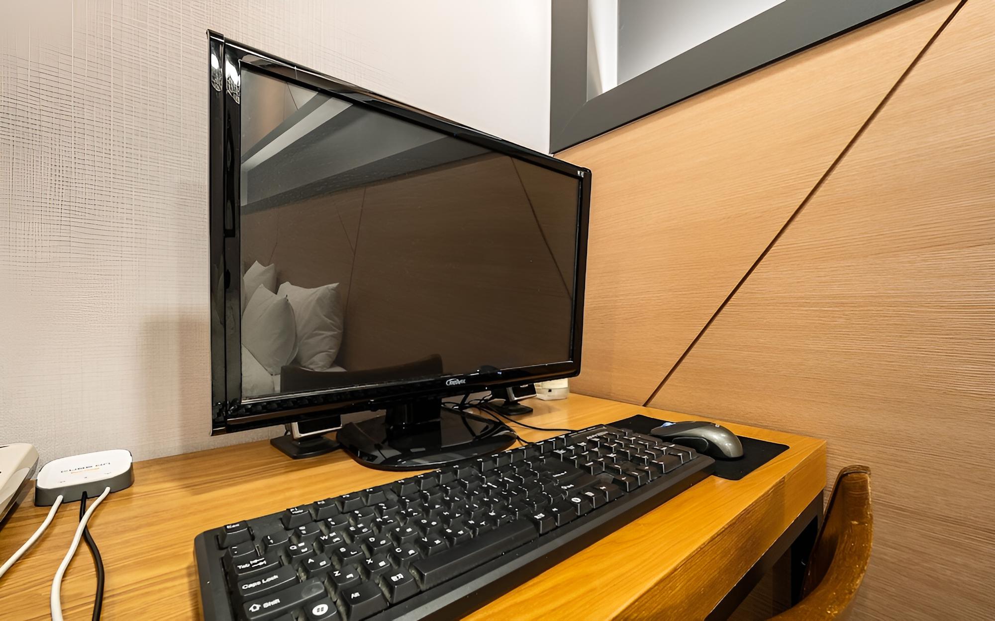 Photo 11
