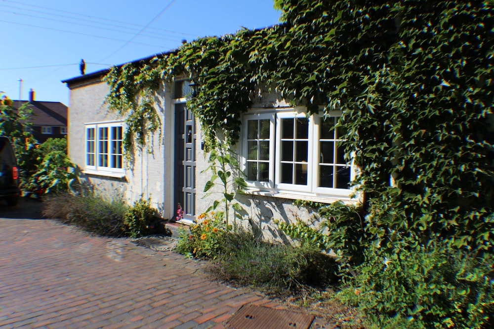 Moleside Cottage