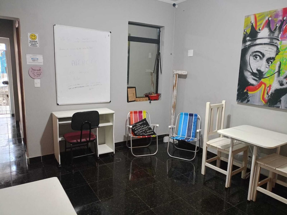 Hospedaria Casa 373