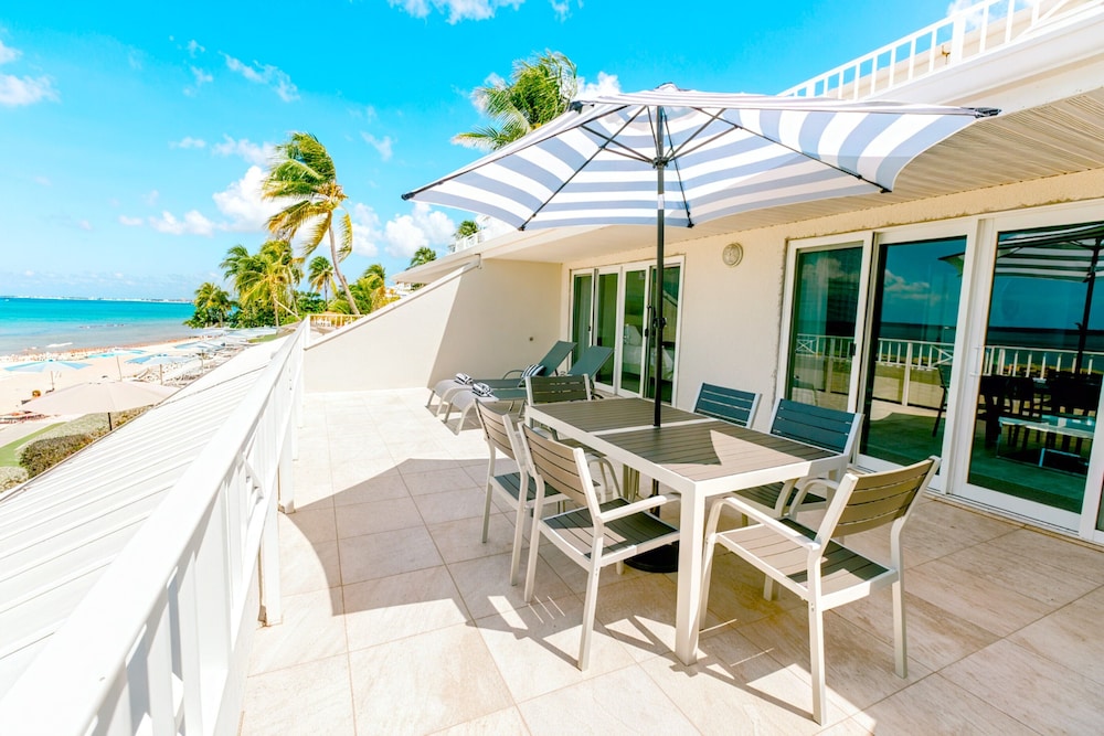 Cayman Luxury Rentals at Sunset Cove
