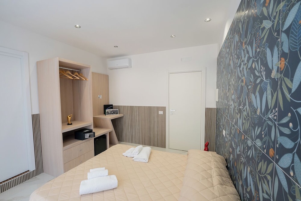 Royal Art House H Duomo by ClaPa Group Dislocated Hospitality