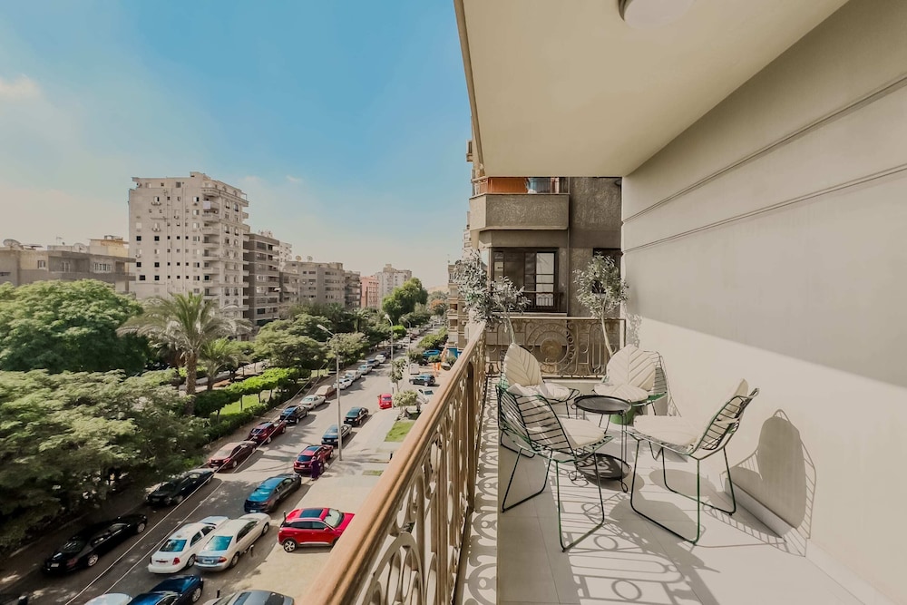 Xuru Stays I The 3bdr Avant-garde Residence 5 min to Airport
