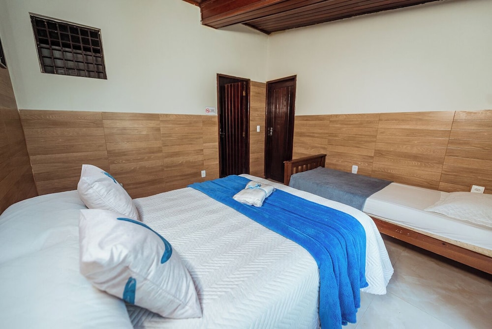 Casa c 4 su tes Piscina Churrasqueira e Garagem