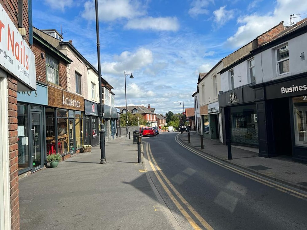 Photo 19