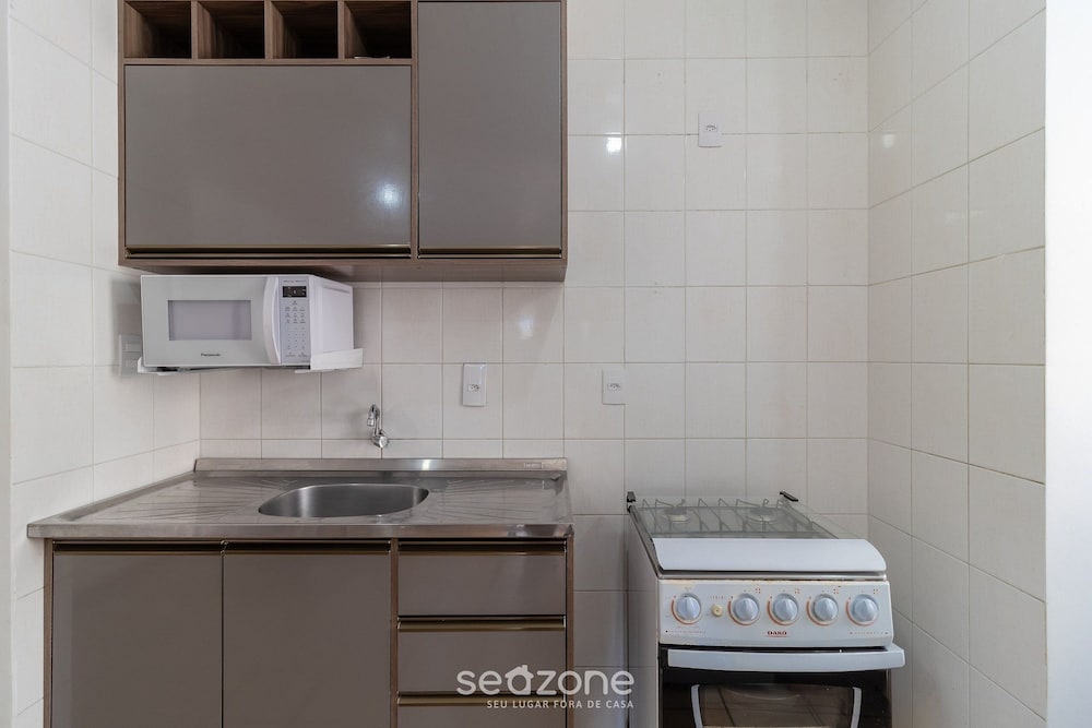 Charming Apt Just 260m From the Beach - Rrb0202